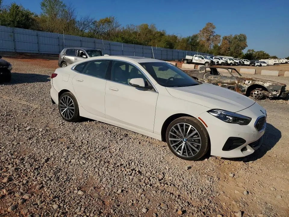 2022 BMW 228I   