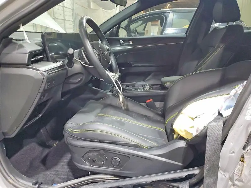 2025 KIA K5 GT  