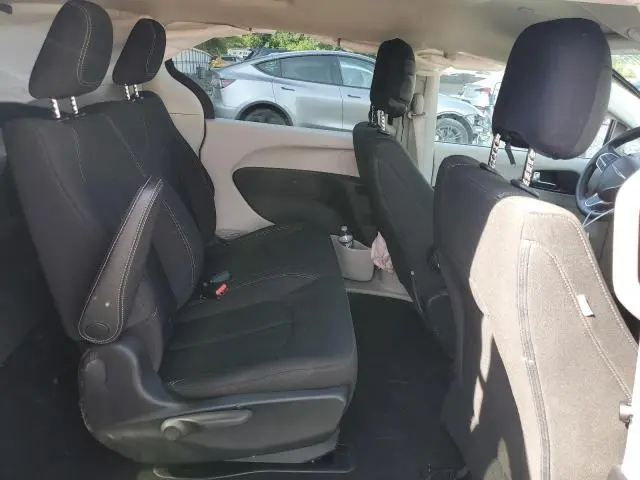 2020 CHRYSLER VOYAGER L  