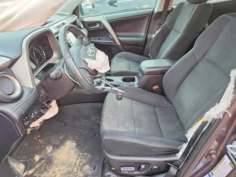 2017 TOYOTA RAV4 XLE  