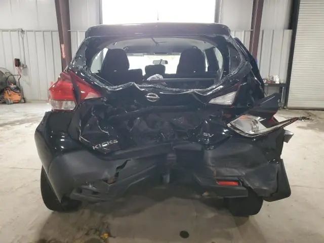 2018 NISSAN KICKS S  