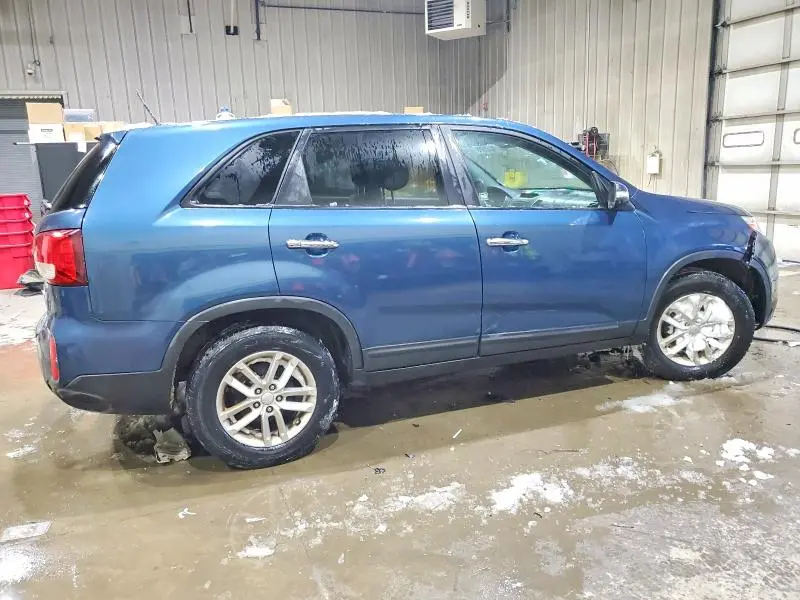 2014 KIA SORENTO LX  