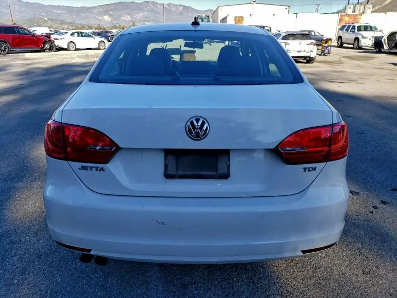2012 VOLKSWAGEN JETTA TDI  