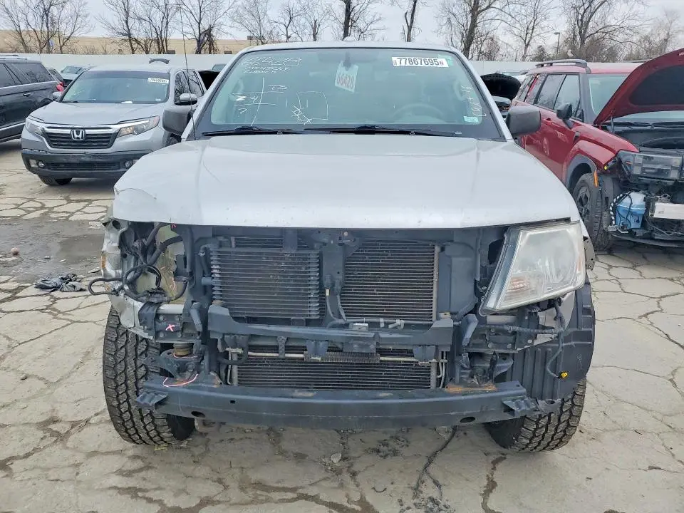 2014 NISSAN FRONTIER S  