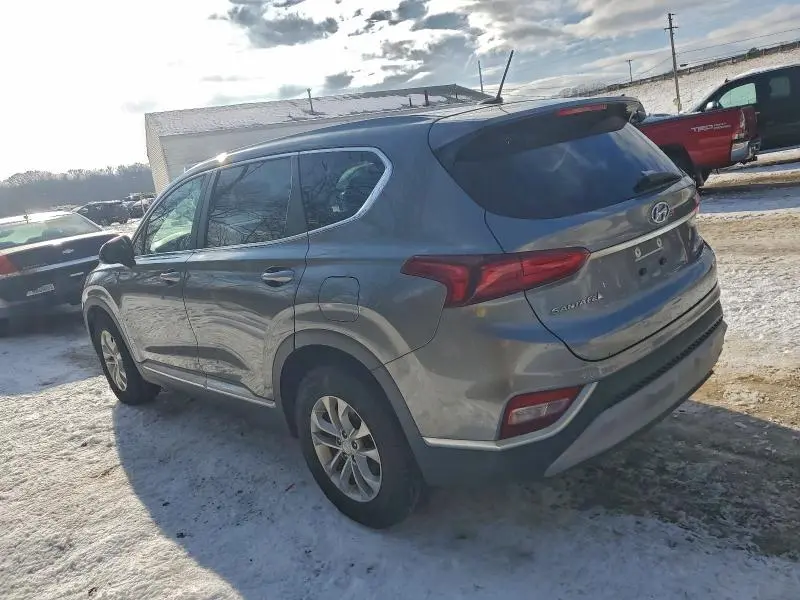 2019 HYUNDAI SANTA FE SE  