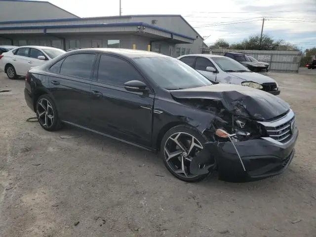 2020 VOLKSWAGEN PASSAT R-LINE  