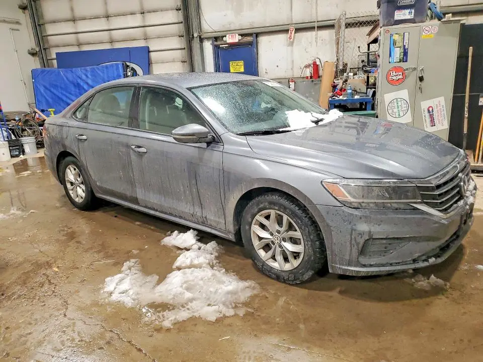 2020 VOLKSWAGEN PASSAT S  