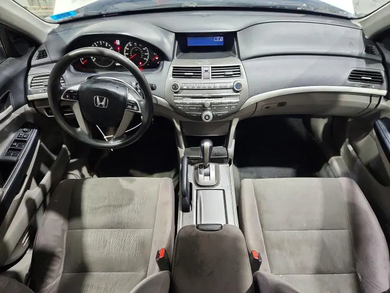 2011 HONDA ACCORD LX  