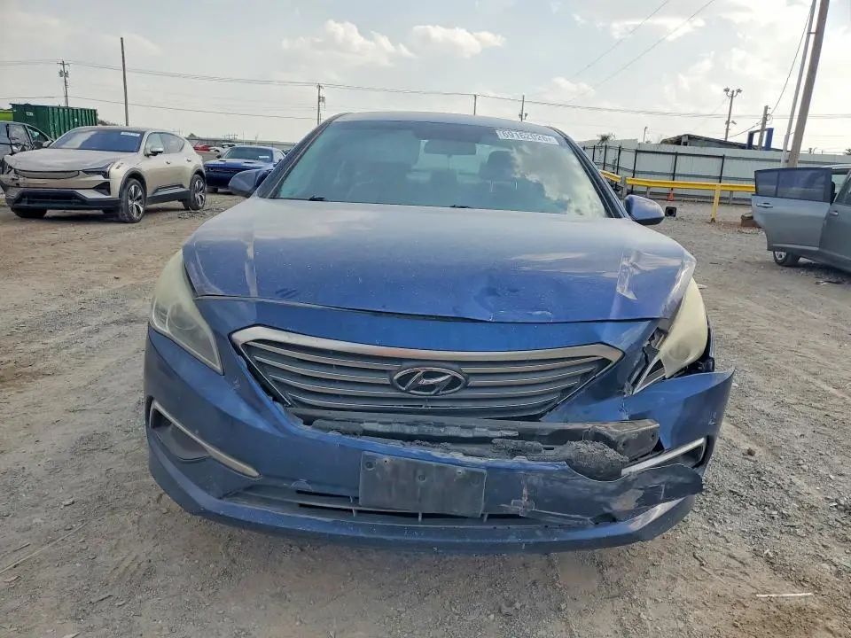 2017 HYUNDAI SONATA SE  
