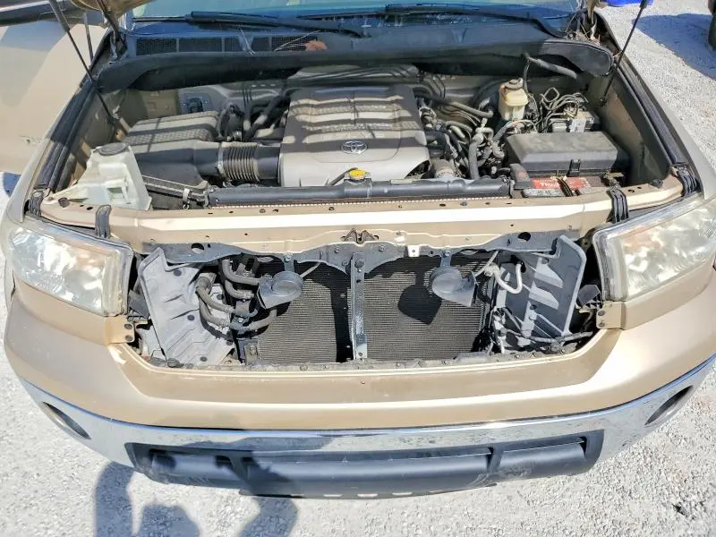 2010 TOYOTA TUNDRA GRADE  