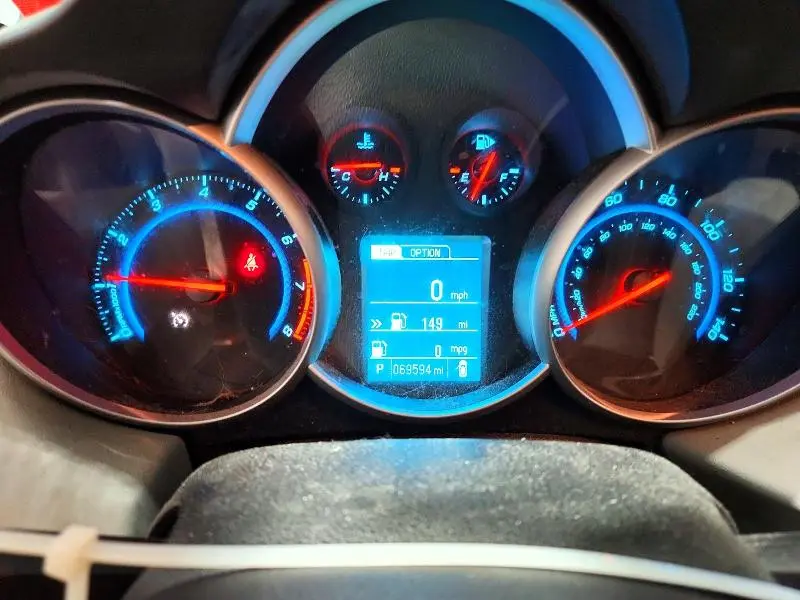 2013 CHEVROLET CRUZE LS  