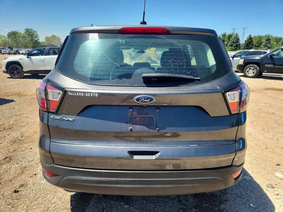 2018 FORD ESCAPE S  