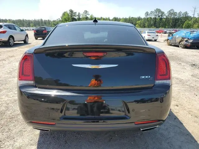 2019 CHRYSLER 300 S  