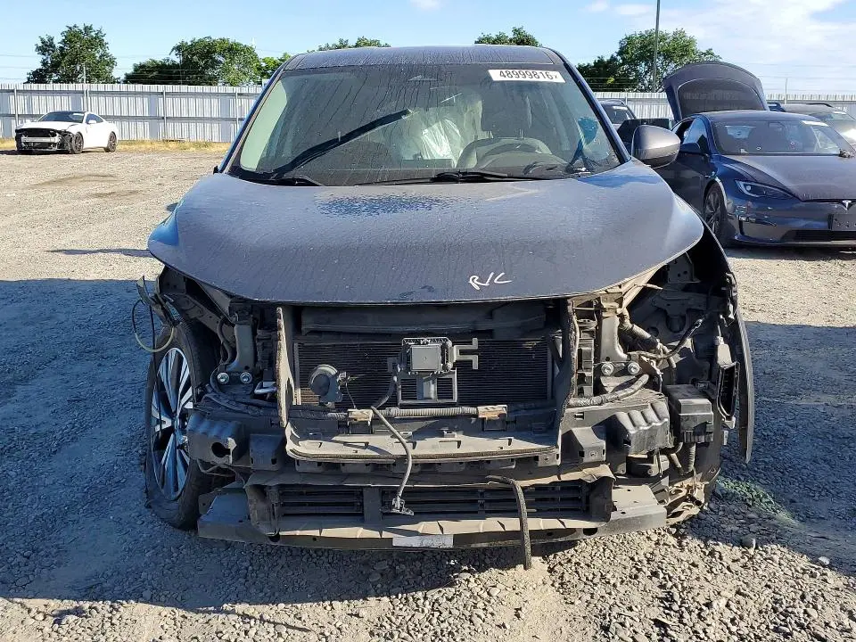 2021 NISSAN ROGUE SV  