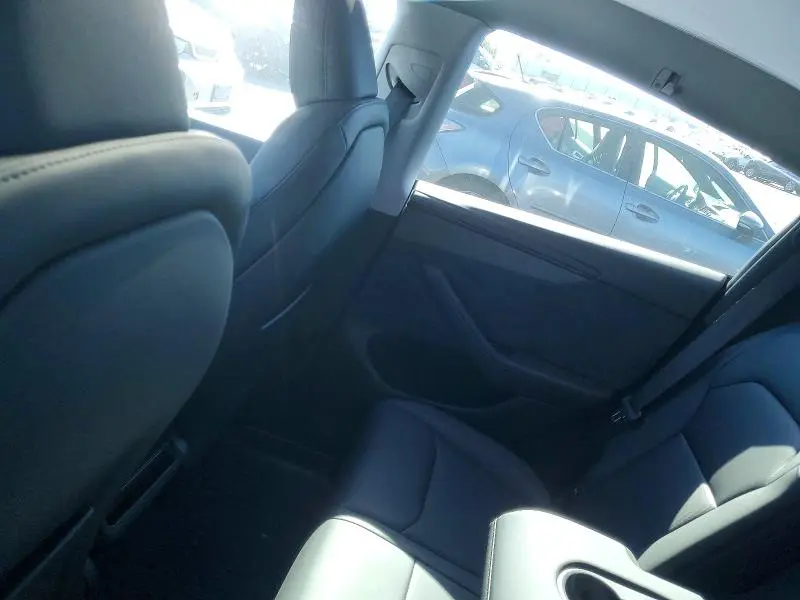 2026 TESLA MODEL Y   