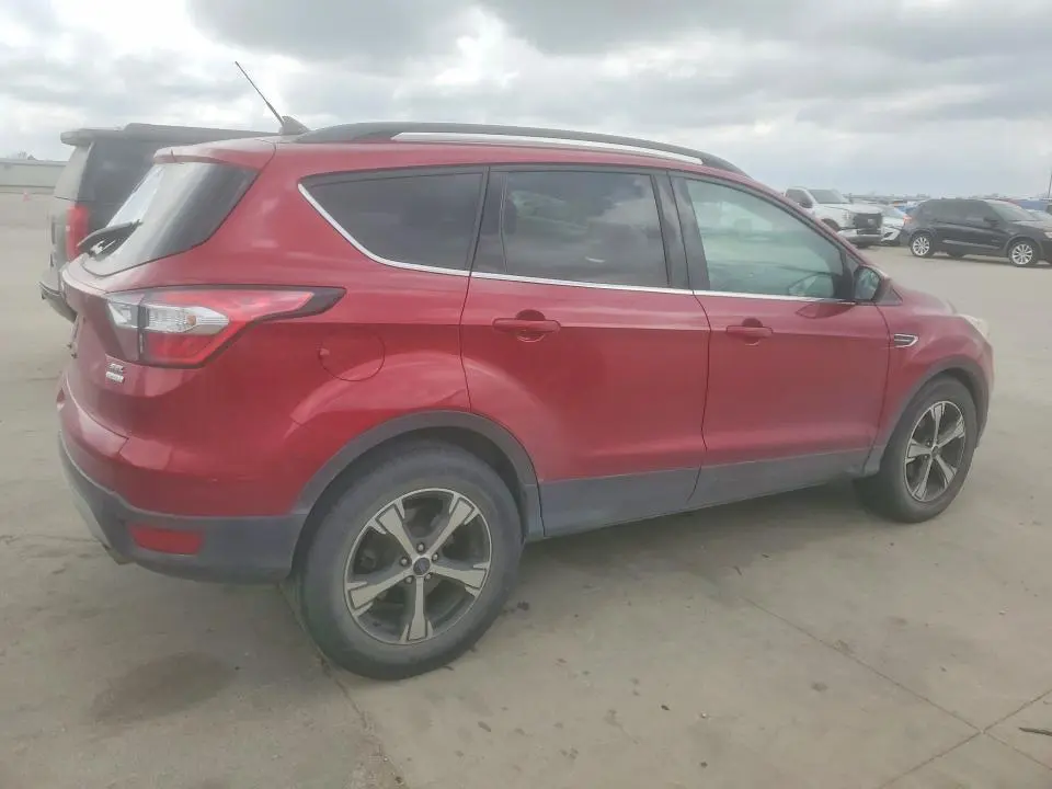 2018 FORD ESCAPE SEL  