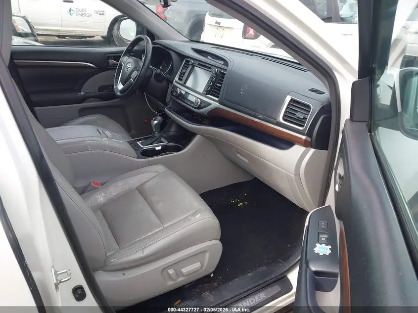 2015 TOYOTA HIGHLANDER LIMITED V6