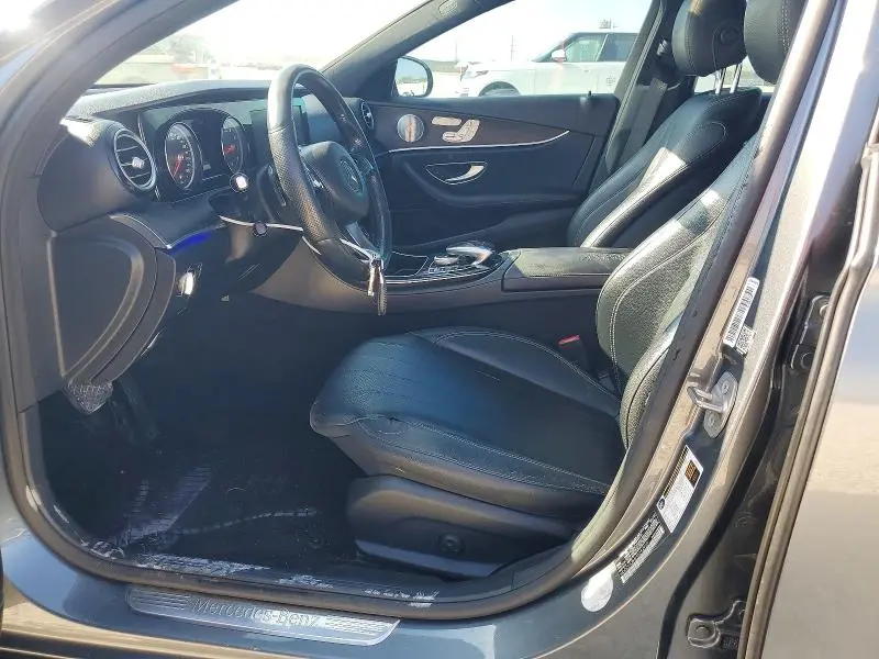 2017 MERCEDES-BENZ E 300  