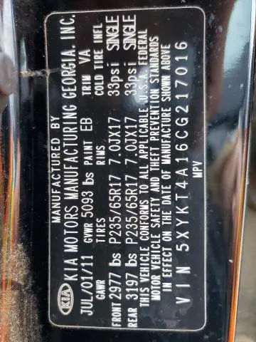 2012 KIA SORENTO BASE  