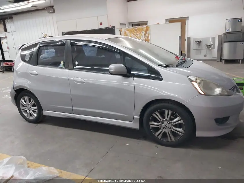 2010 HONDA FIT SPORT