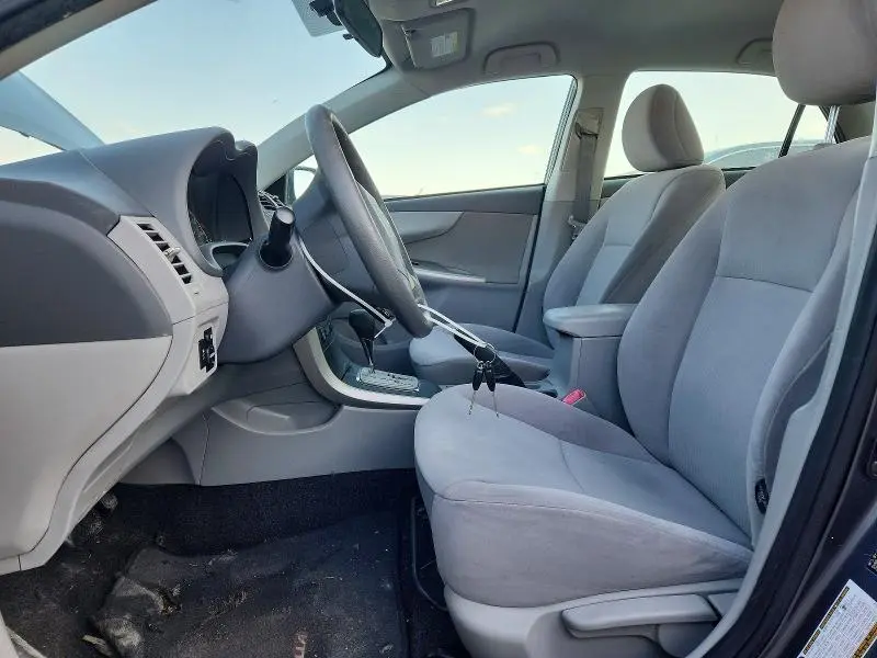 2010 TOYOTA COROLLA BASE  