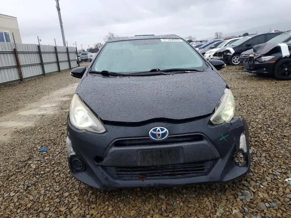 2016 TOYOTA PRIUS C ONE  