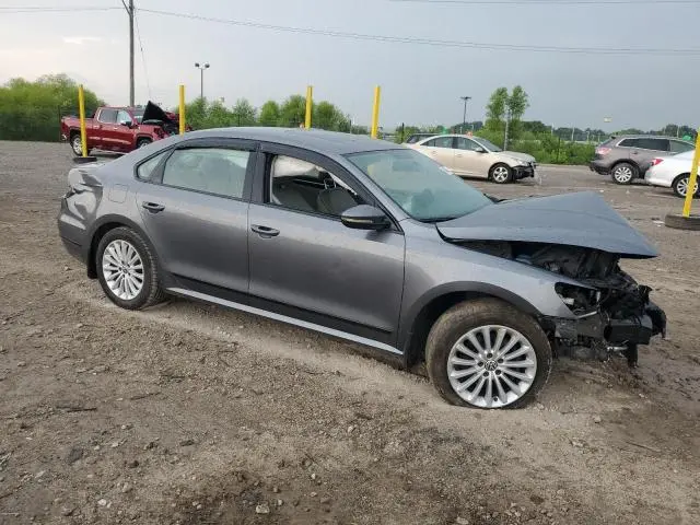 2017 VOLKSWAGEN PASSAT SE  
