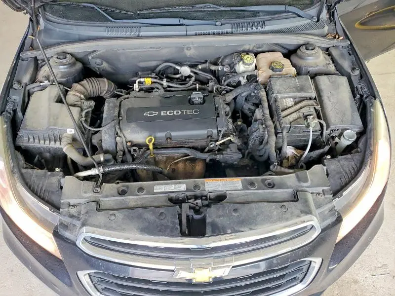2015 CHEVROLET CRUZE LS  