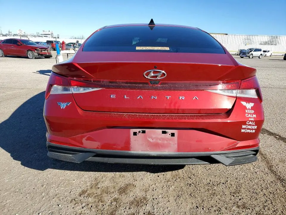 2023 HYUNDAI ELANTRA SEL  