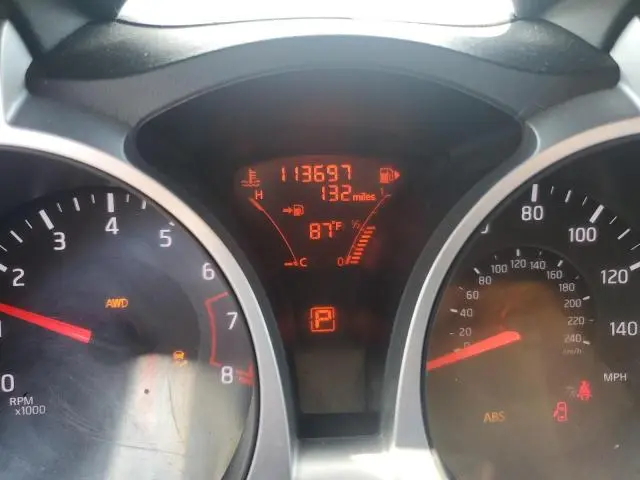 2013 NISSAN JUKE S  