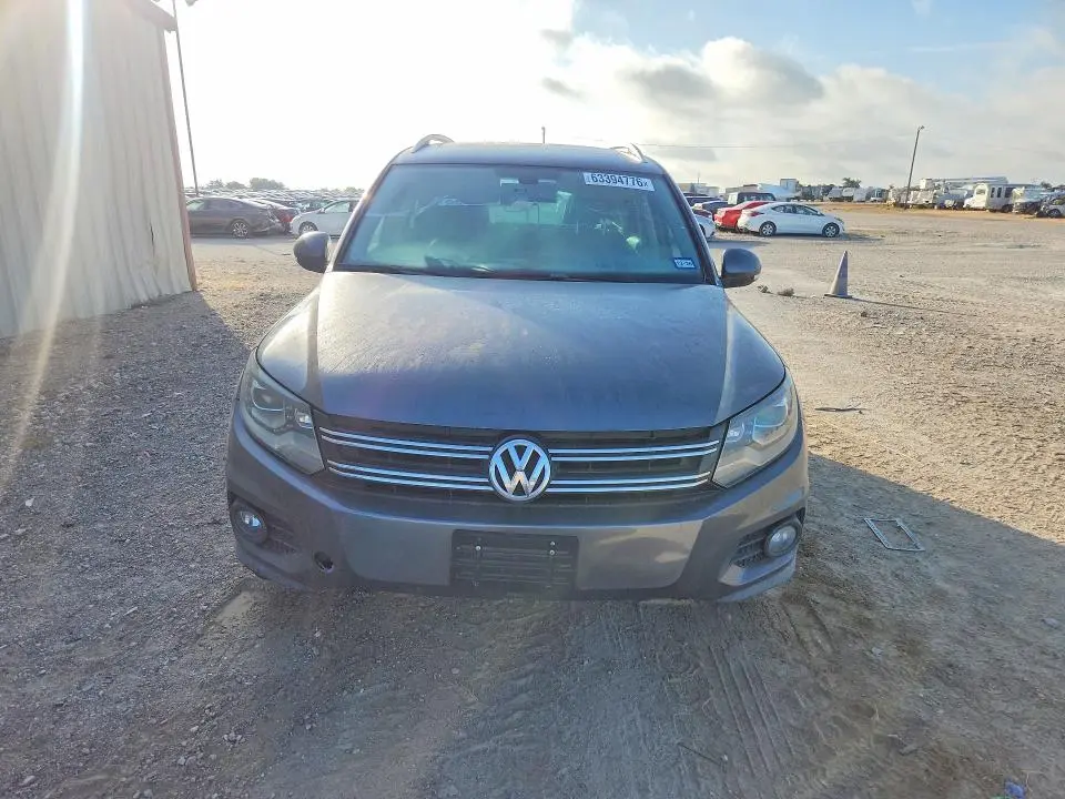 2012 VOLKSWAGEN TIGUAN S  