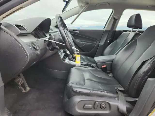 2010 VOLKSWAGEN PASSAT 2.0T  