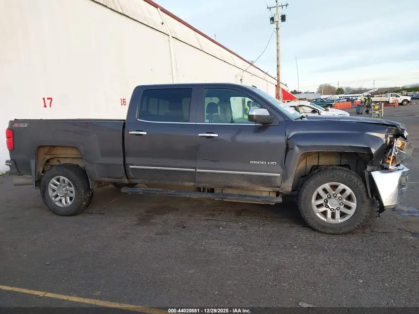 2016 CHEVROLET SILVERADO 2500HD LTZ