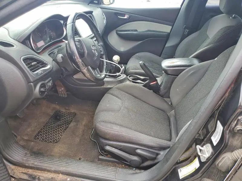2015 DODGE DART SXT  