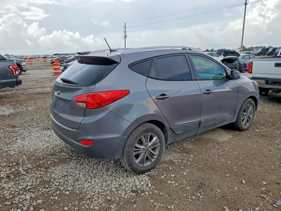 2014 HYUNDAI TUCSON SE  