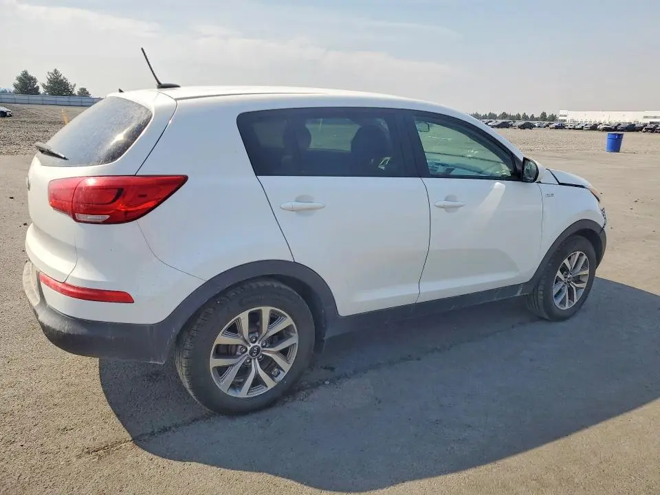 2016 KIA SPORTAGE LX  