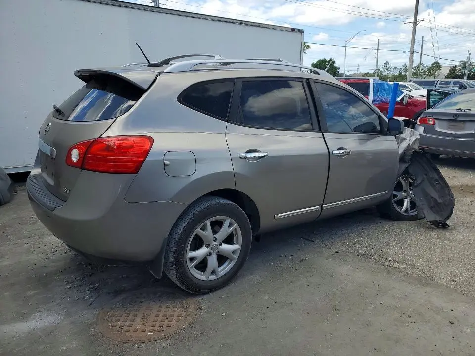 2011 NISSAN ROGUE S  