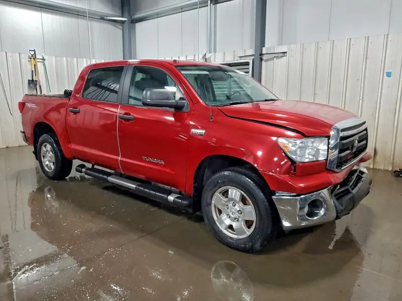 2011 TOYOTA TUNDRA CREWMAX SR5  