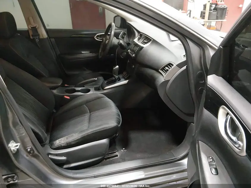 2017 NISSAN SENTRA SV