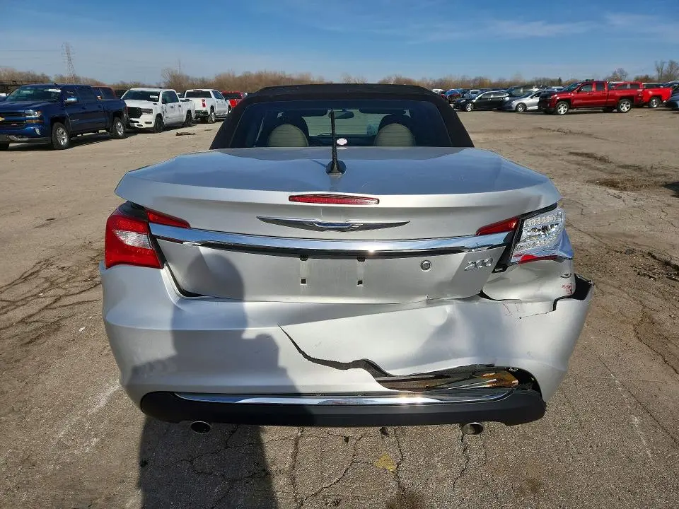 2011 CHRYSLER 200 TOURING  