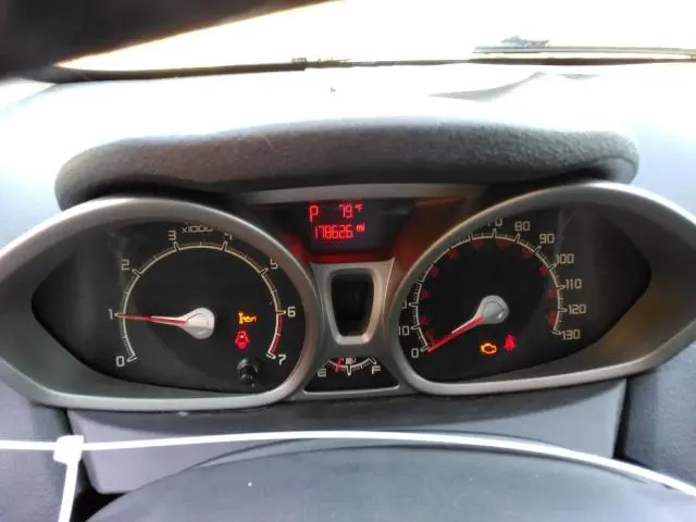 2011 FORD FIESTA SEL  