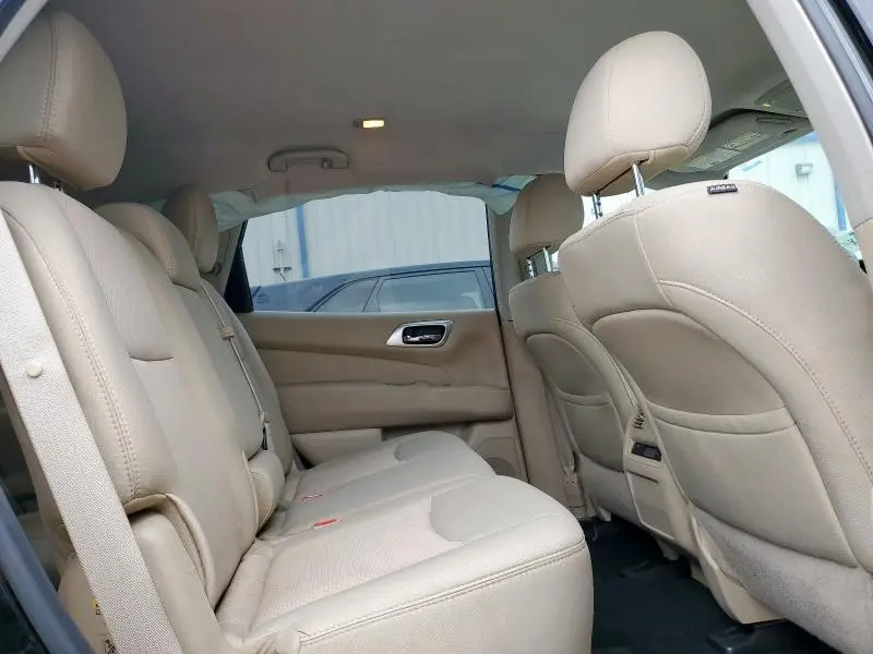 2017 NISSAN PATHFINDER S  