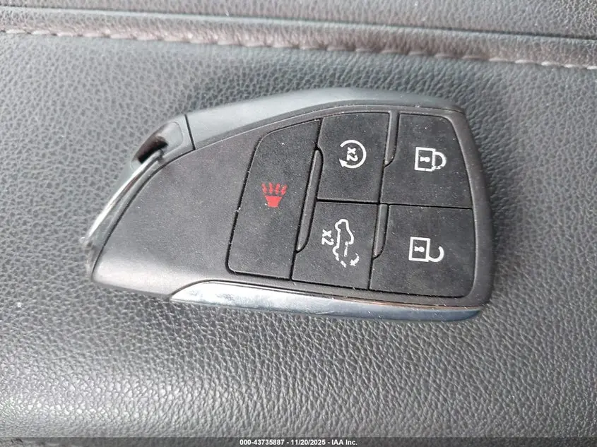 2022 CHEVROLET SILVERADO 1500 4WD  SHORT BED RST