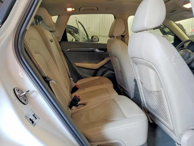 2011 AUDI Q5 PREMIUM  