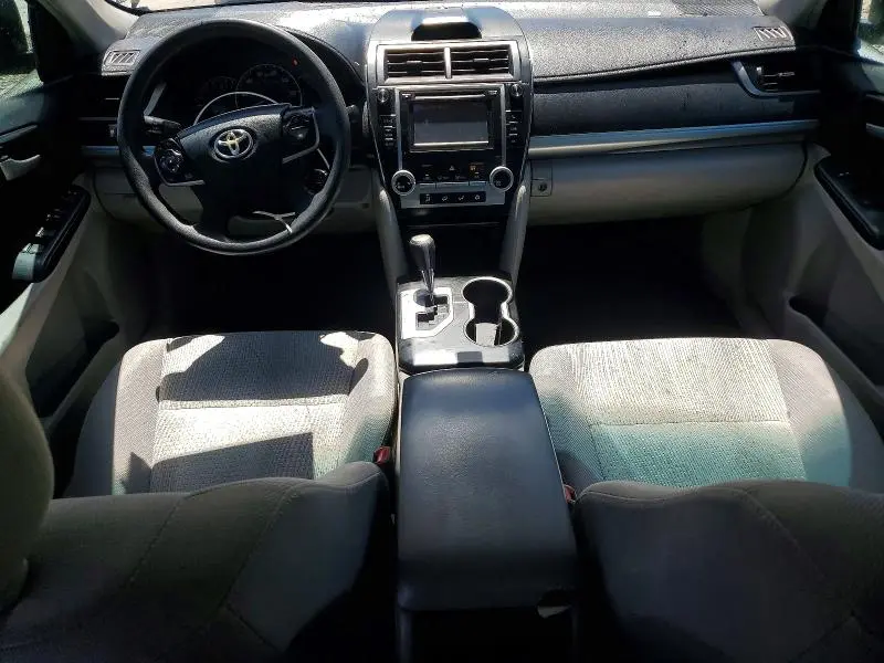 2013 TOYOTA CAMRY LE  