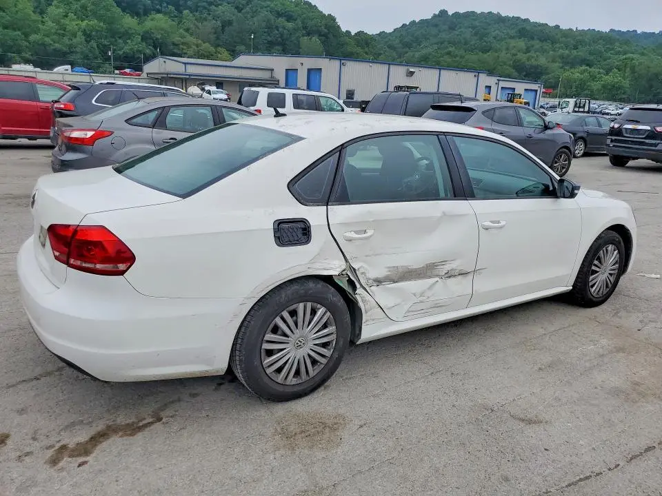 2014 VOLKSWAGEN PASSAT S  