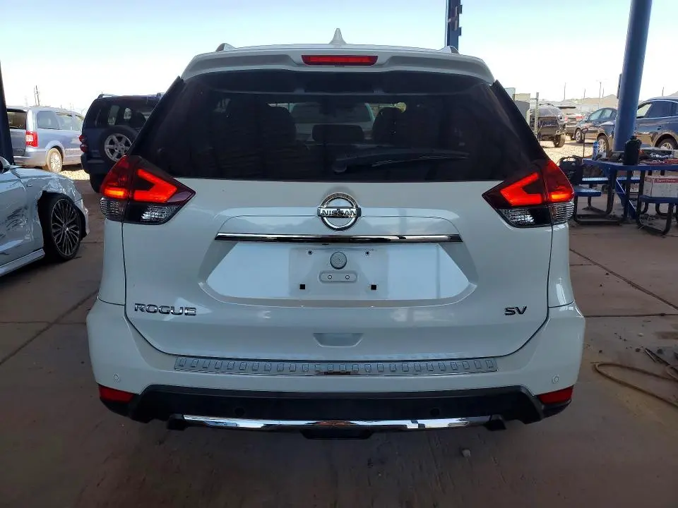 2019 NISSAN ROGUE SV  
