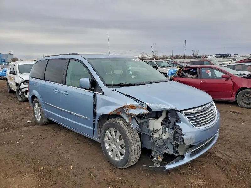 2013 CHRYSLER TOWN & COUNTRY TOURING  
