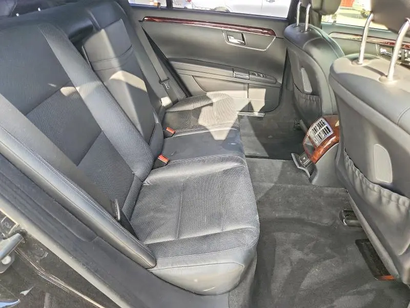 2012 MERCEDES-BENZ S 550  