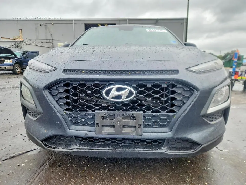 2020 HYUNDAI KONA SE  